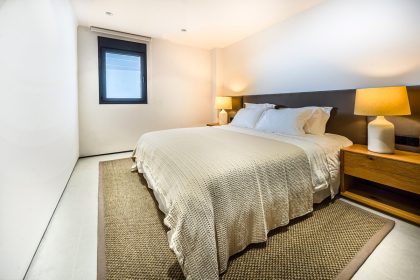 594fa1a0f51a8fc80bd42738f812dcbc - 23