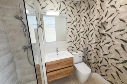 598004cd65edf1a509af5caff4edd5d2 - 15