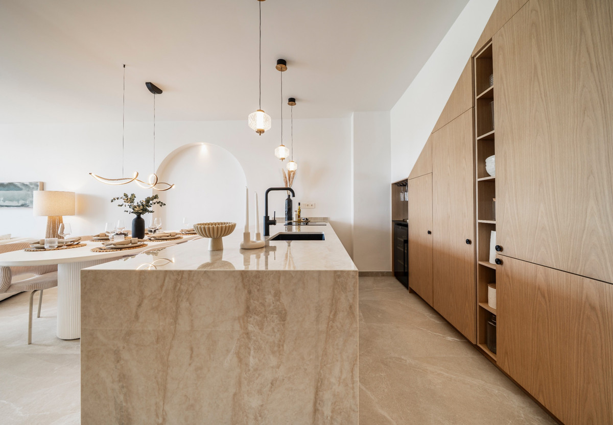 59ae74ef57d7cf6905168db83e0d8ffa - 13