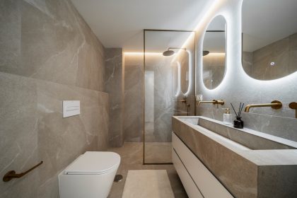 59ae74ef57d7cf6905168db83e0d8ffa - 21