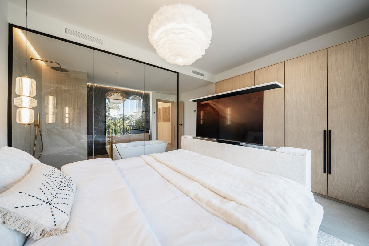 59ae74ef57d7cf6905168db83e0d8ffa - 24