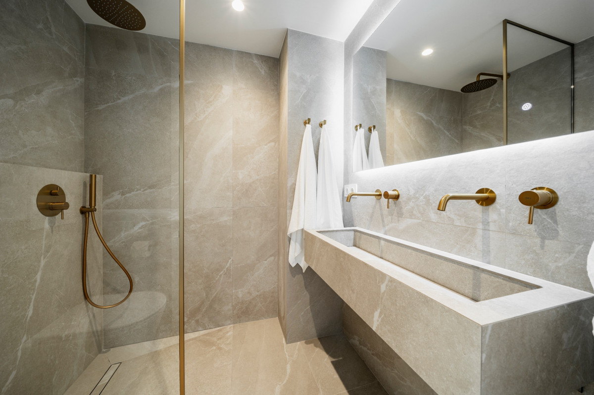 59ae74ef57d7cf6905168db83e0d8ffa - 36