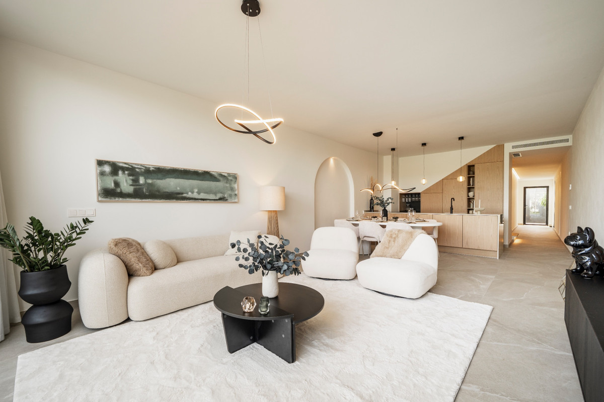 59ae74ef57d7cf6905168db83e0d8ffa - 4