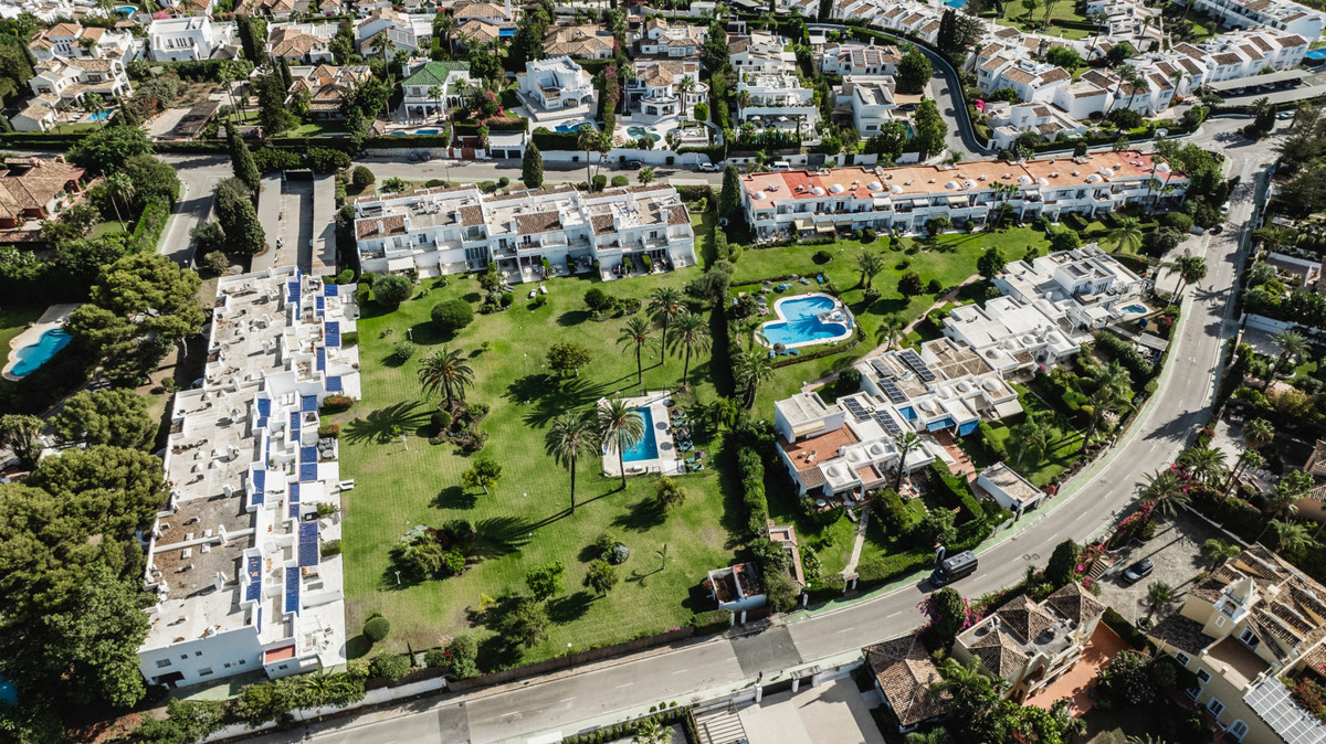 59ae74ef57d7cf6905168db83e0d8ffa - 42