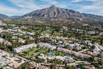 59ae74ef57d7cf6905168db83e0d8ffa - 44