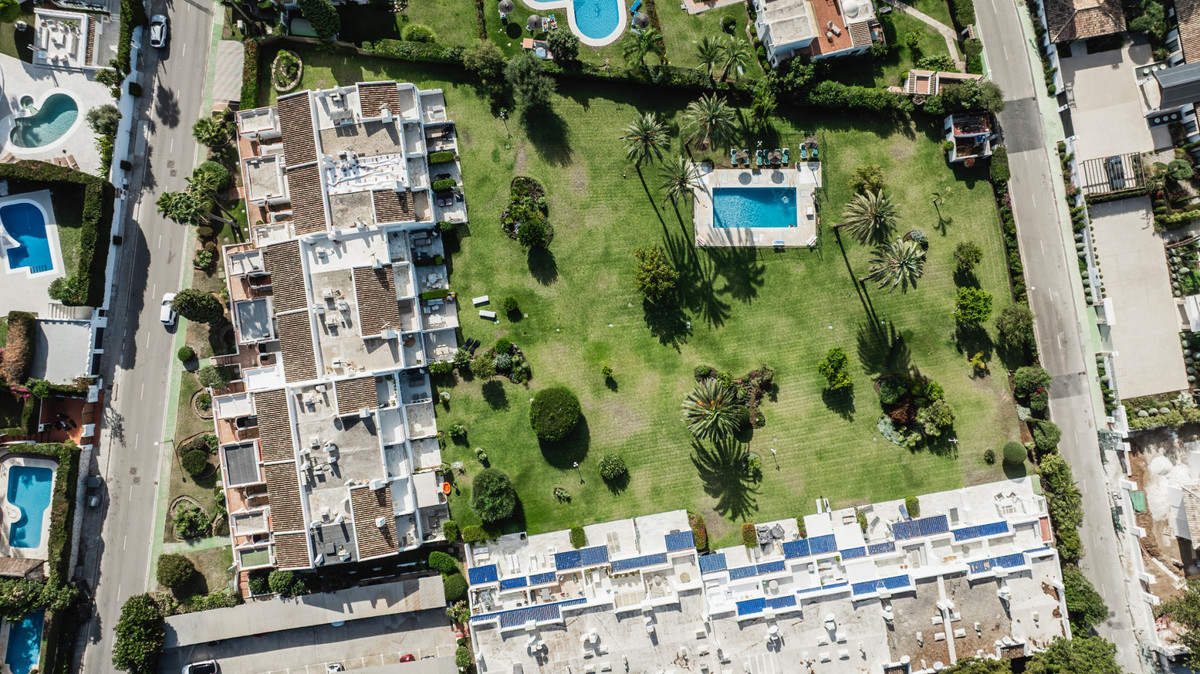 59ae74ef57d7cf6905168db83e0d8ffa - 46