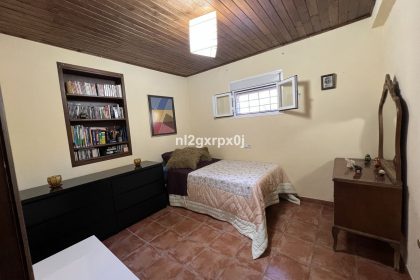 59c0be0600234a3985f94a407ab23fc9 - 11