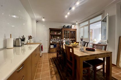 59c0be0600234a3985f94a407ab23fc9 - 29