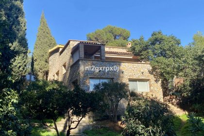 59c0be0600234a3985f94a407ab23fc9 - 53