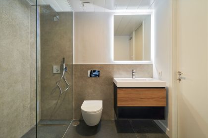 59f82664a67987c96bf16da663928496 - 23