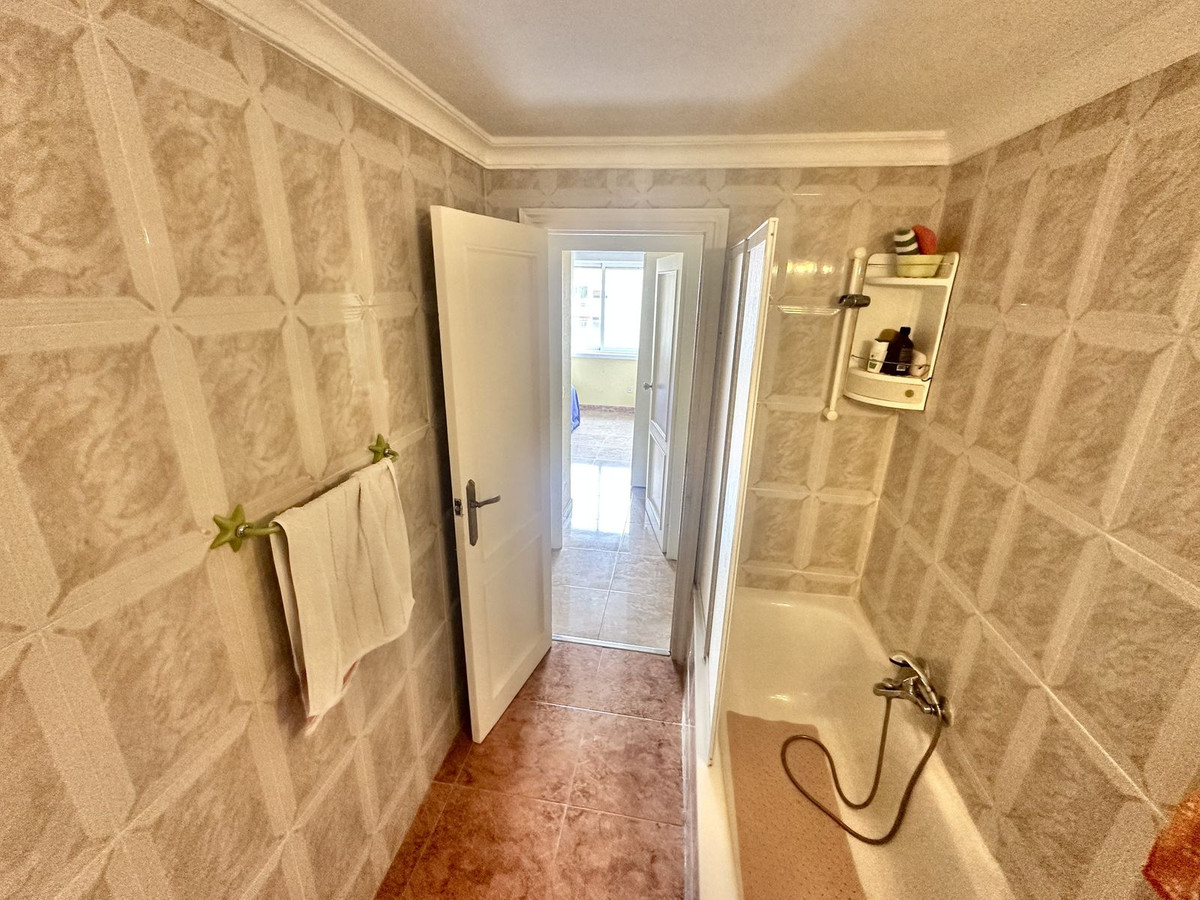 5a3fb0d8caf45317c539d6d1c2008fa8 - 14