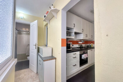 5a3fb0d8caf45317c539d6d1c2008fa8 - 7