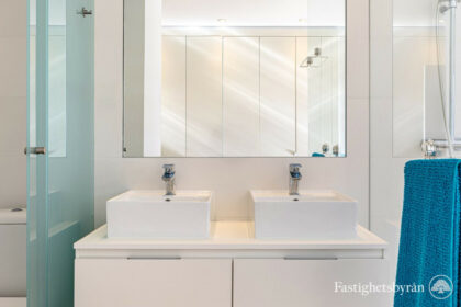 5b0f2e1cd92d53fd8e7fbcb90ec624c1 - 17