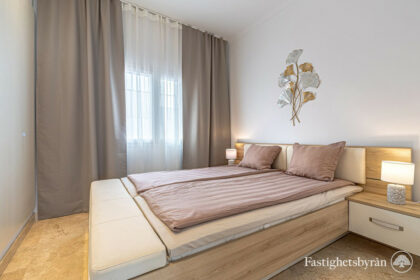 5b0f2e1cd92d53fd8e7fbcb90ec624c1 - 18