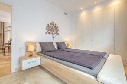 5b0f2e1cd92d53fd8e7fbcb90ec624c1 - 20