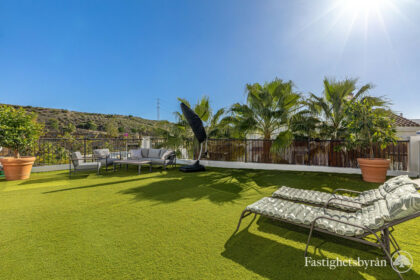 5b0f2e1cd92d53fd8e7fbcb90ec624c1 - 5