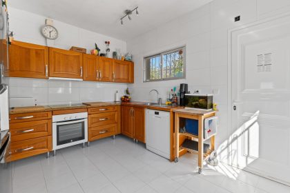 5b109071cfe10a0e4059625dfcc2a19c - 35