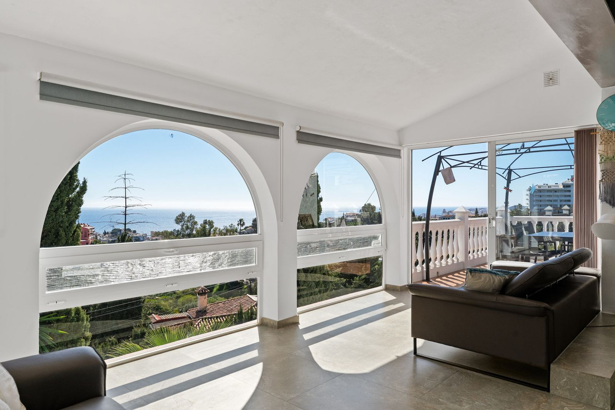 5b109071cfe10a0e4059625dfcc2a19c - 6