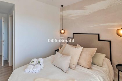 5b1379712c6d8126de5329dd26fd7668 - 12