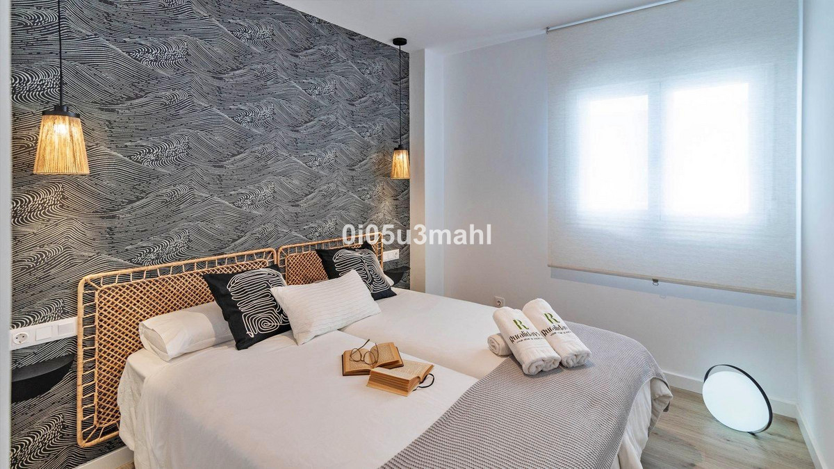 5b1379712c6d8126de5329dd26fd7668 - 15