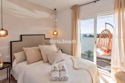 5b1379712c6d8126de5329dd26fd7668 - 17