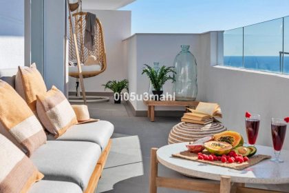 5b1379712c6d8126de5329dd26fd7668 - 18