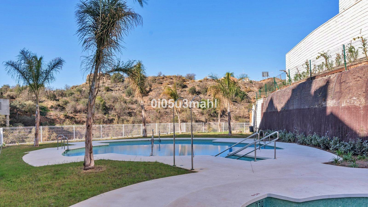 5b1379712c6d8126de5329dd26fd7668 - 19