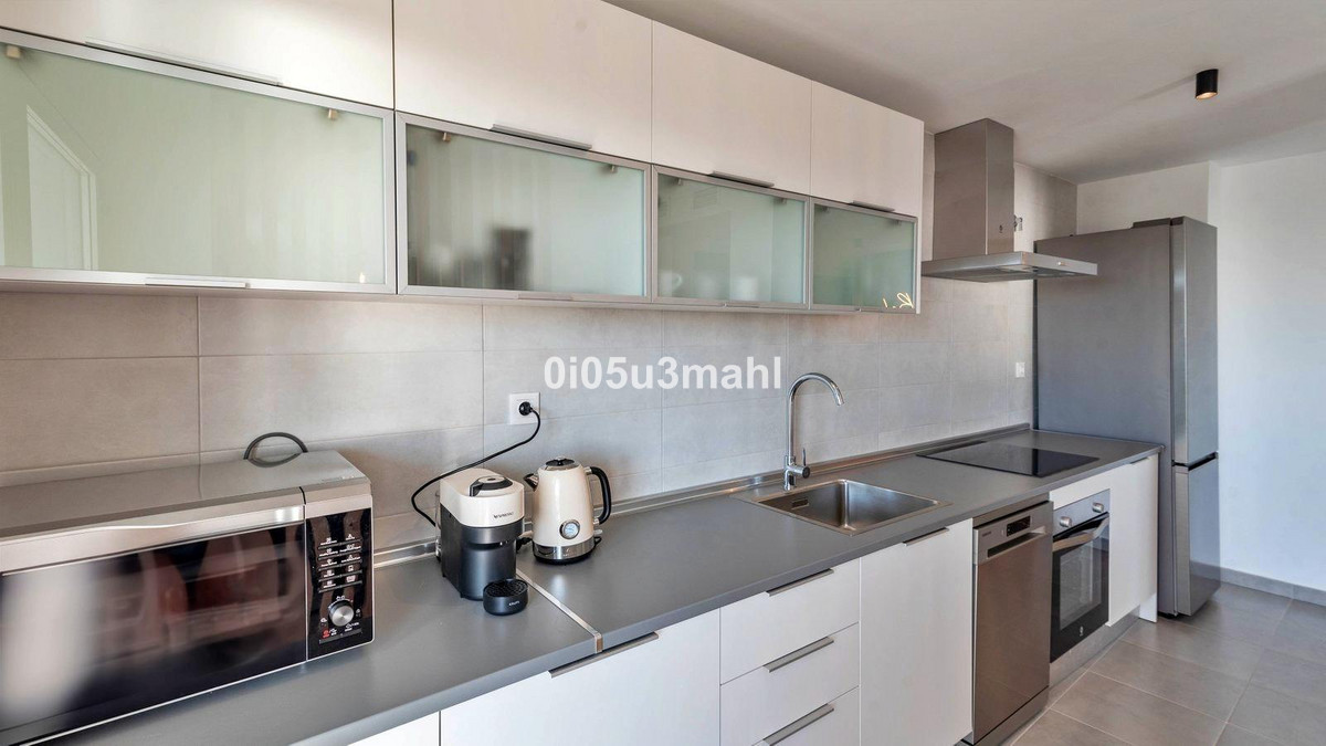 5b1379712c6d8126de5329dd26fd7668 - 9