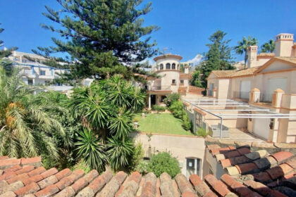 5b3f3b458fad130f1bfbb158664cf83c - 6