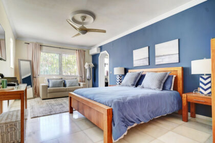 5bd145177fe4f5f6304a99a46566dd1d - 19