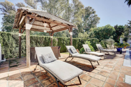 5bd145177fe4f5f6304a99a46566dd1d - 27