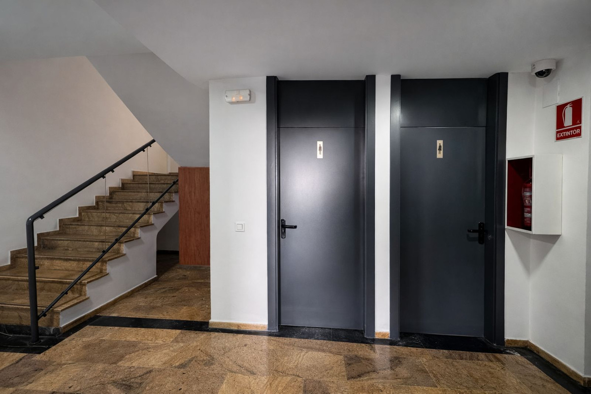 5c220ebb41362c78224f235799b8be51 - 15