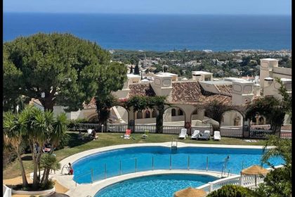 5c59eb487d596e81b8df53491f635e0a - 1