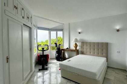 5c59eb487d596e81b8df53491f635e0a - 16