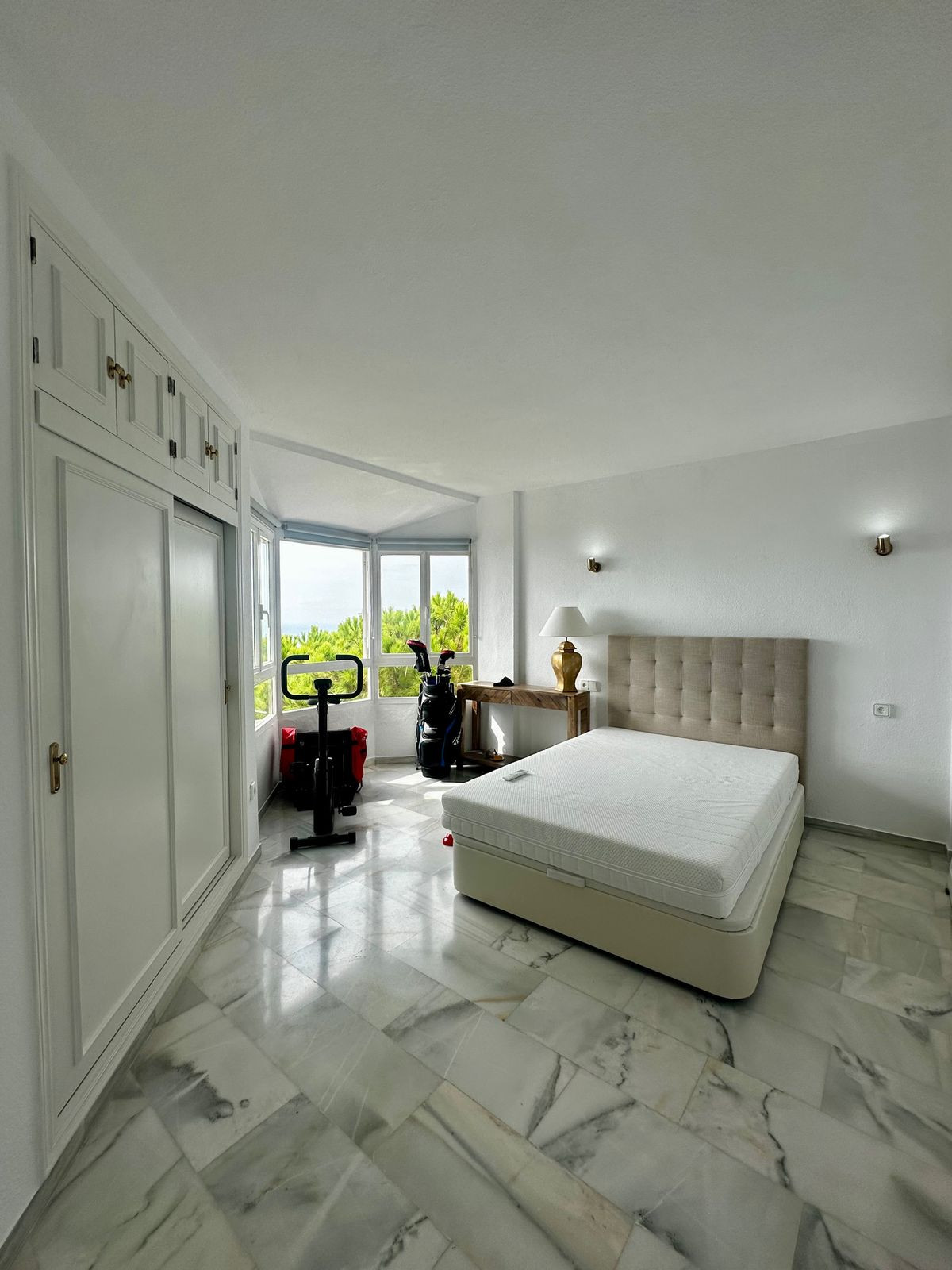 5c59eb487d596e81b8df53491f635e0a - 16