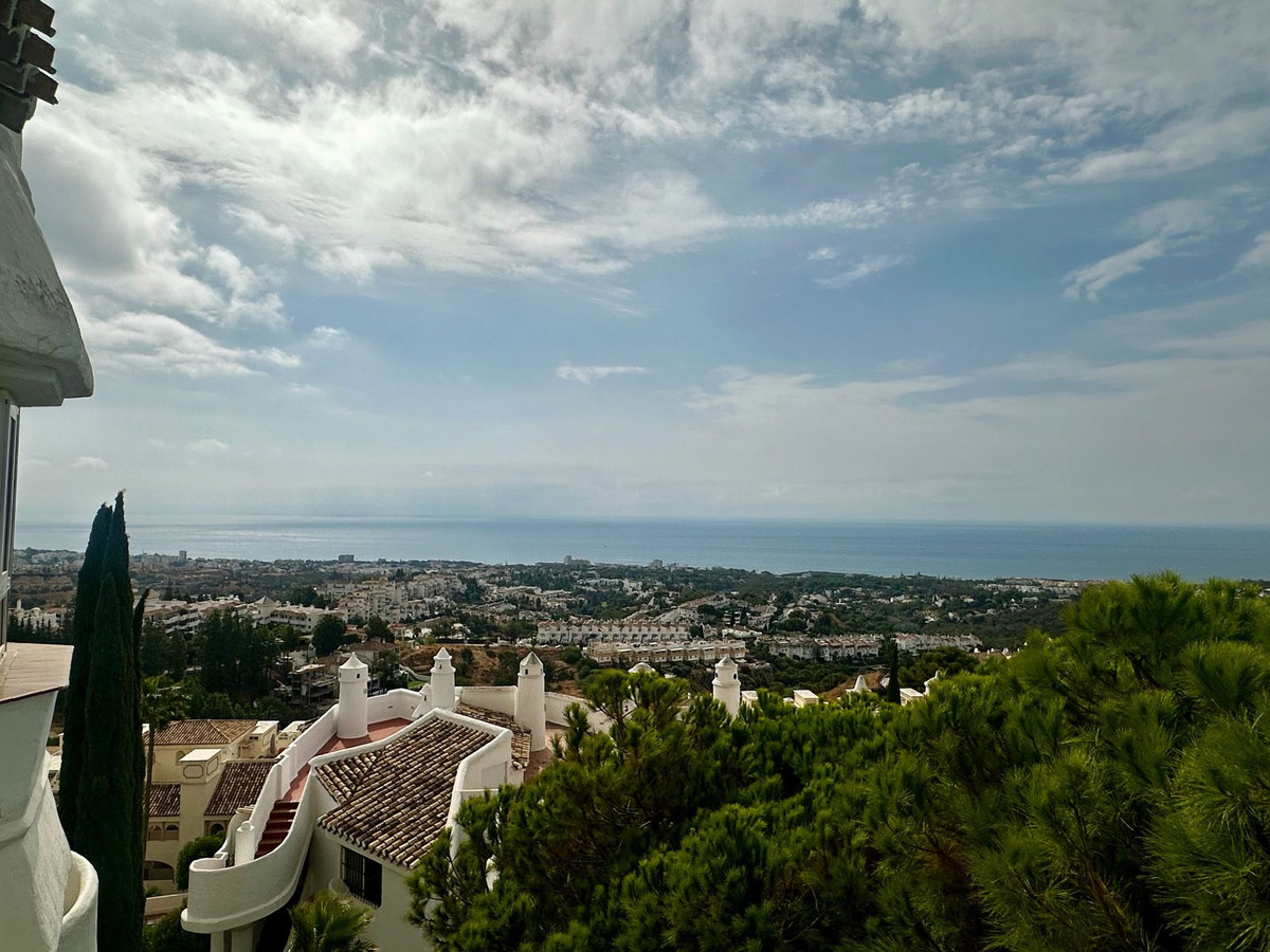 5c59eb487d596e81b8df53491f635e0a - 19