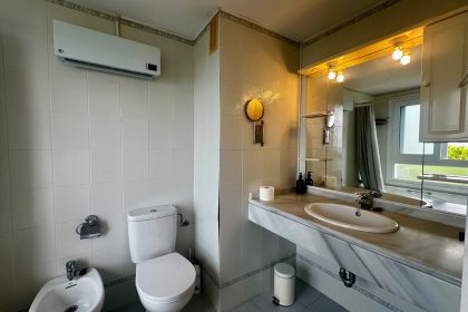 5c59eb487d596e81b8df53491f635e0a - 20