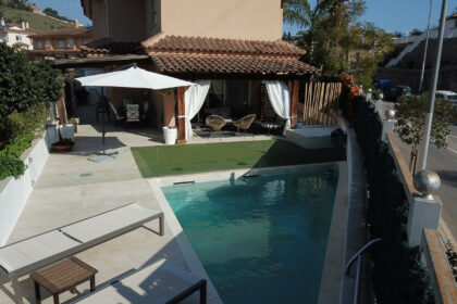 5c69ea996fbe73036ef609252945b285 - 2