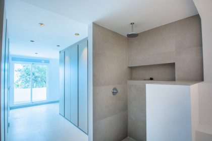 5c6e39bc8e577d0ed822517e979bda75 - 18