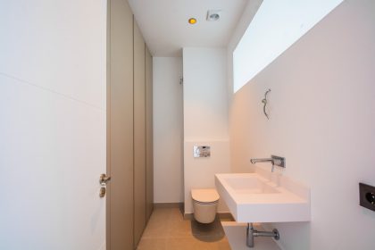 5c6e39bc8e577d0ed822517e979bda75 - 22