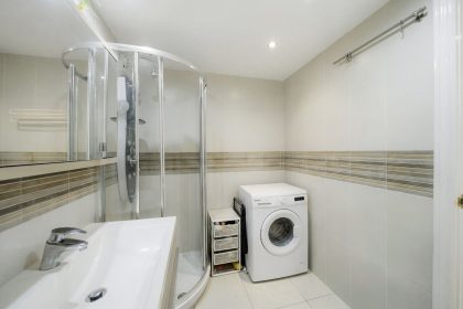 5c8de982ef39642401c8d9966cfcc196 - 13