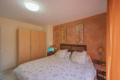 5d7355b39a79b16dbb5c308942476dca - 14