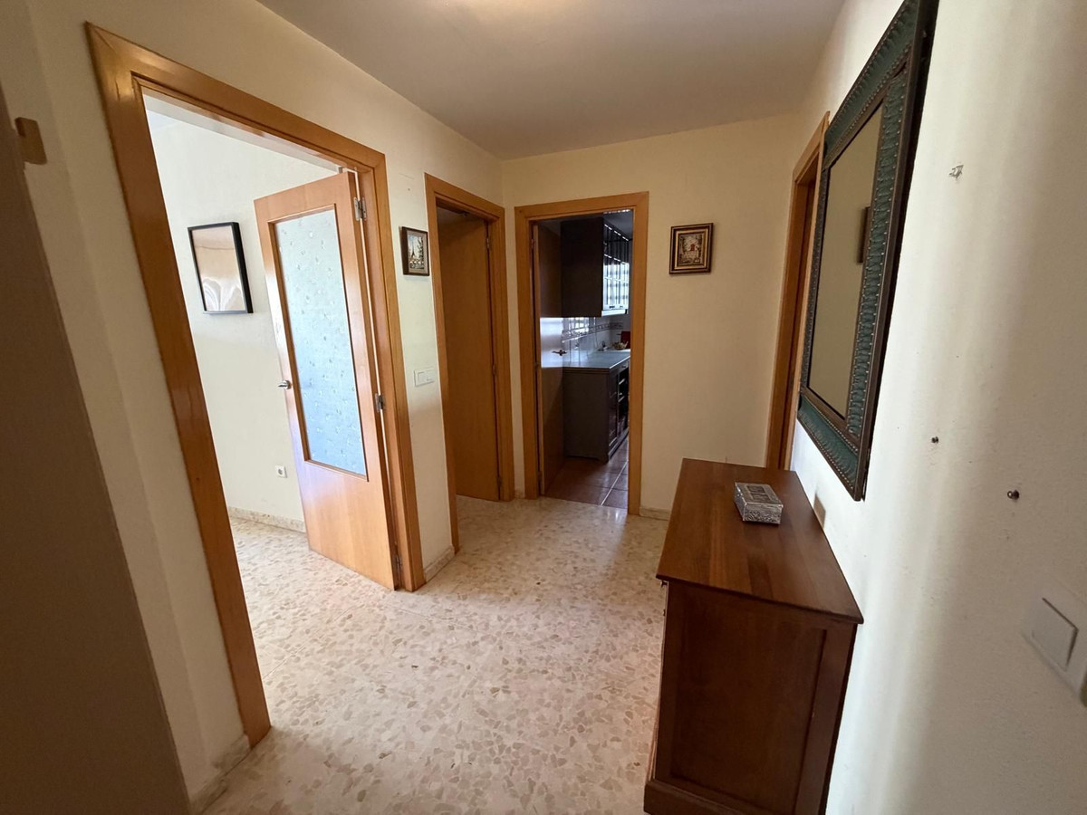 5d9dc5670961f65ac8e5f4e583393d7a - 16