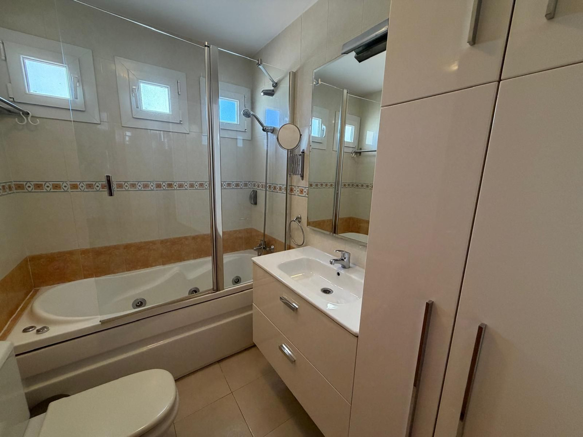 5d9dc5670961f65ac8e5f4e583393d7a - 9