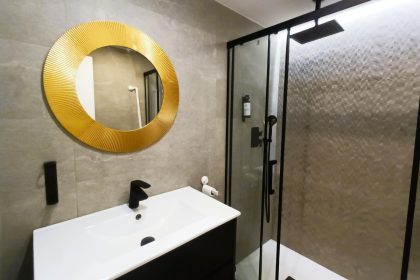 5da1e49b89578e3d40fa1b49b385a83e - 11