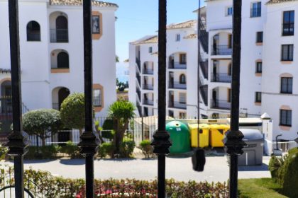 5e1b52ce9634459586778c1c1effaaa6 - 10