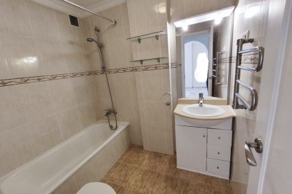 5e1b52ce9634459586778c1c1effaaa6 - 13