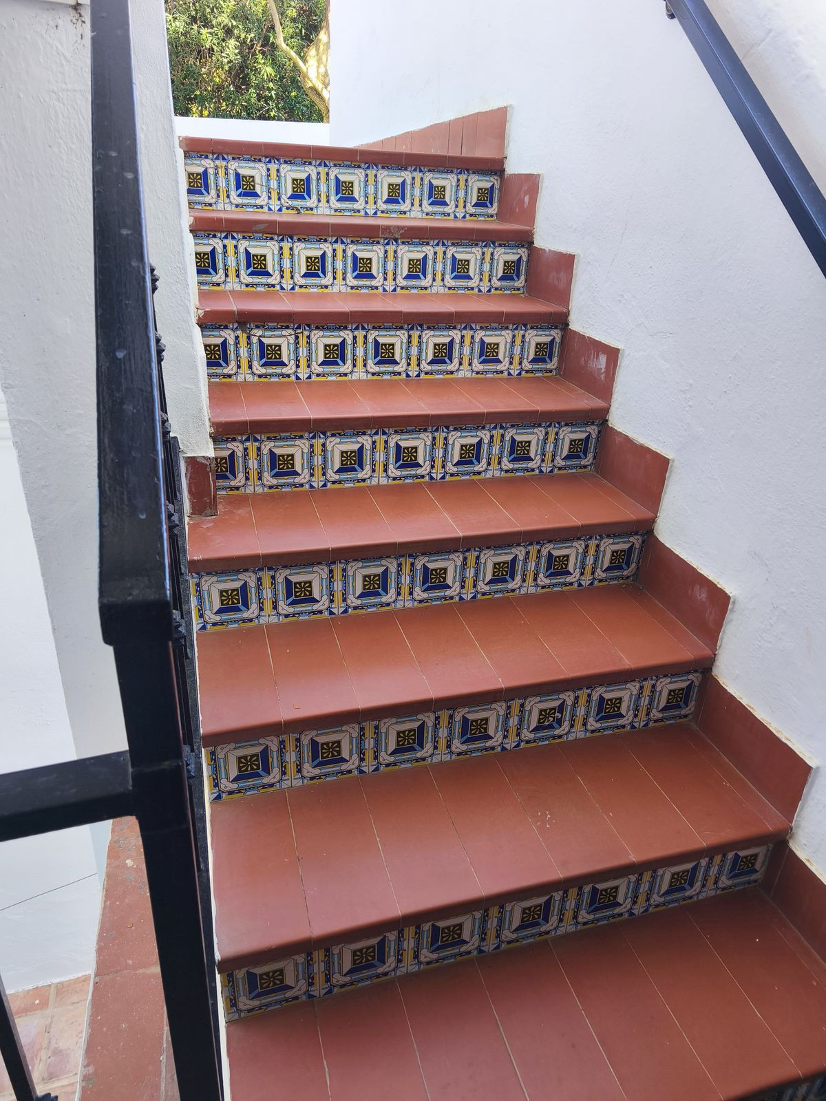 5e1b52ce9634459586778c1c1effaaa6 - 14