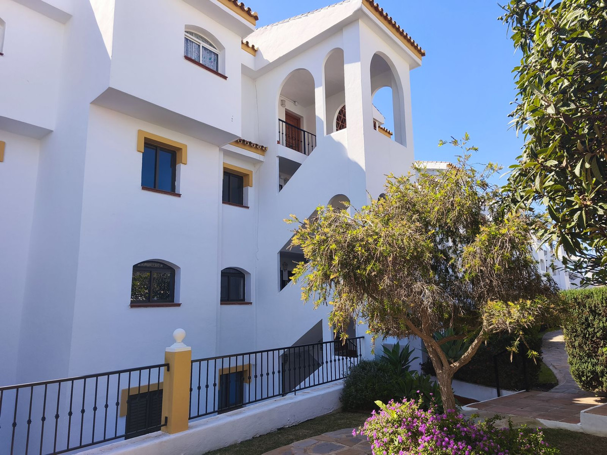 5e1b52ce9634459586778c1c1effaaa6 - 16