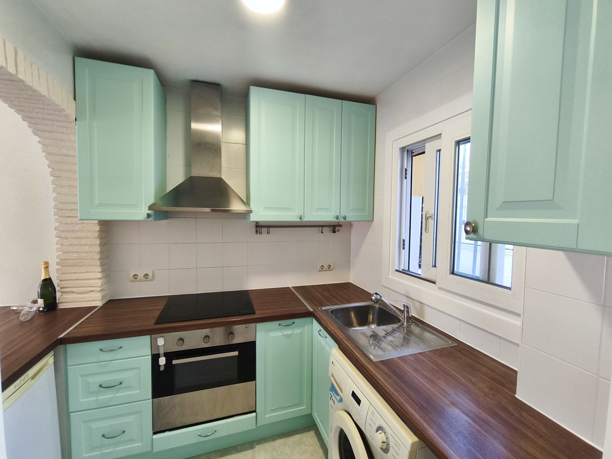 5e1b52ce9634459586778c1c1effaaa6 - 3